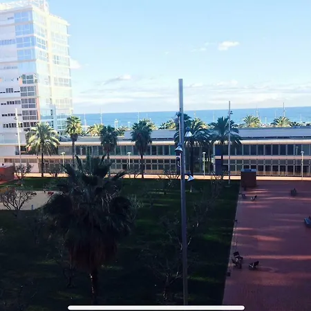 Wake Up To The Sea !!!!! Apartment